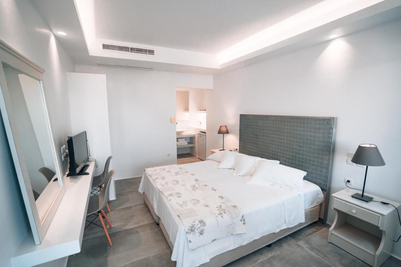 Alexandros Apartments Naousa  Bagian luar foto